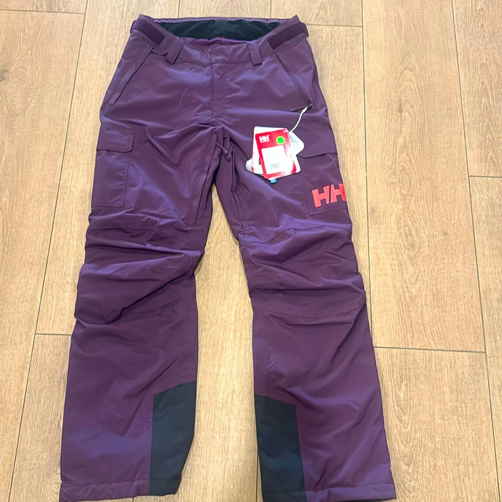 Helly Hansen Switch cargo ski, snowboard pants size M purple NWT